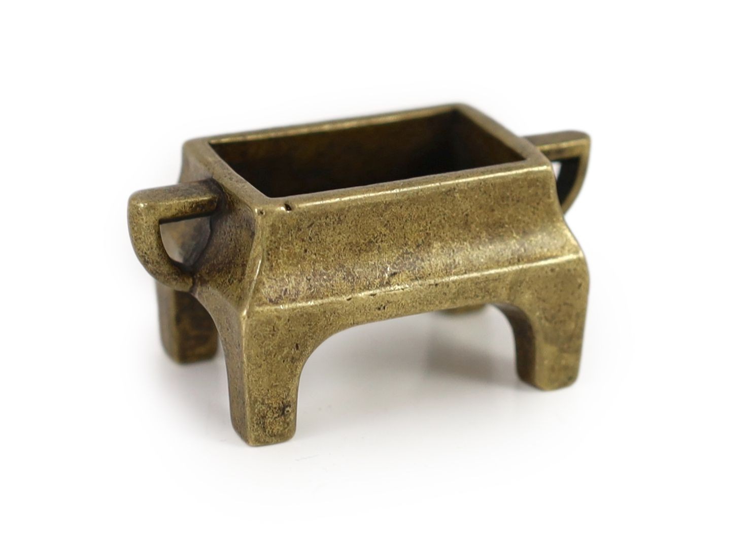 A Chinese miniature bronze censer, fangding, 18th/19th century, 5.6 cm wide